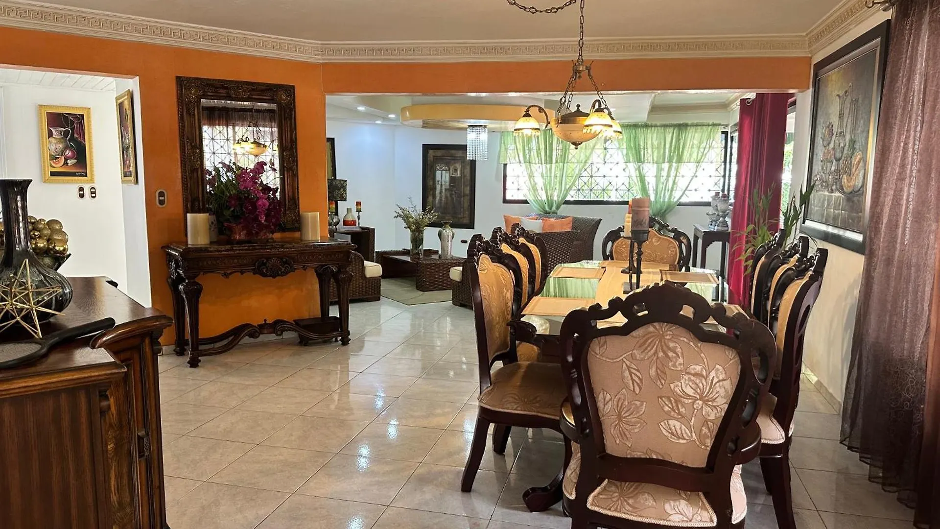 Homestay Mia Casa Alameda Apartment Santo Domingo
