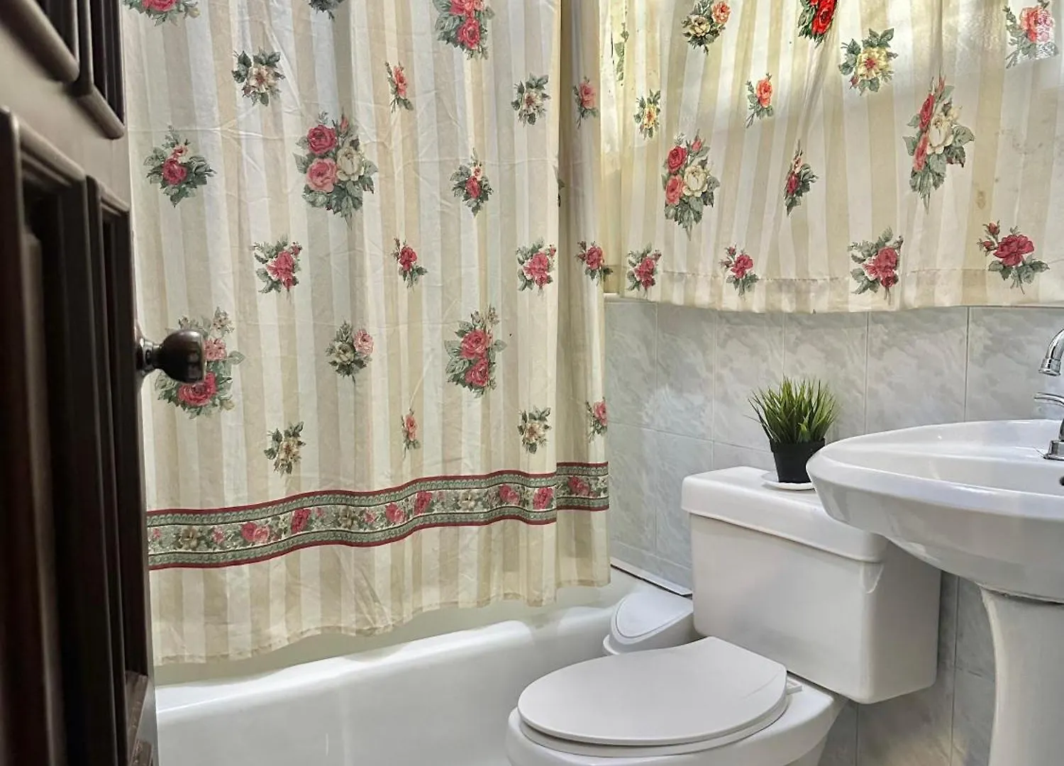 Homestay Mia Casa Alameda Apartment Santo Domingo